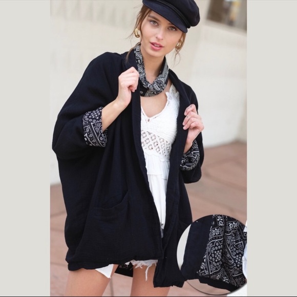 Weekend Dolman Paisley Lined Blazer - Picture 3 of 7